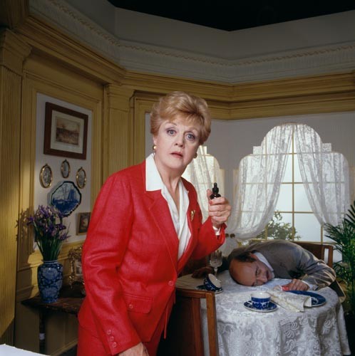 Angela lansbury murder - lansbury, she